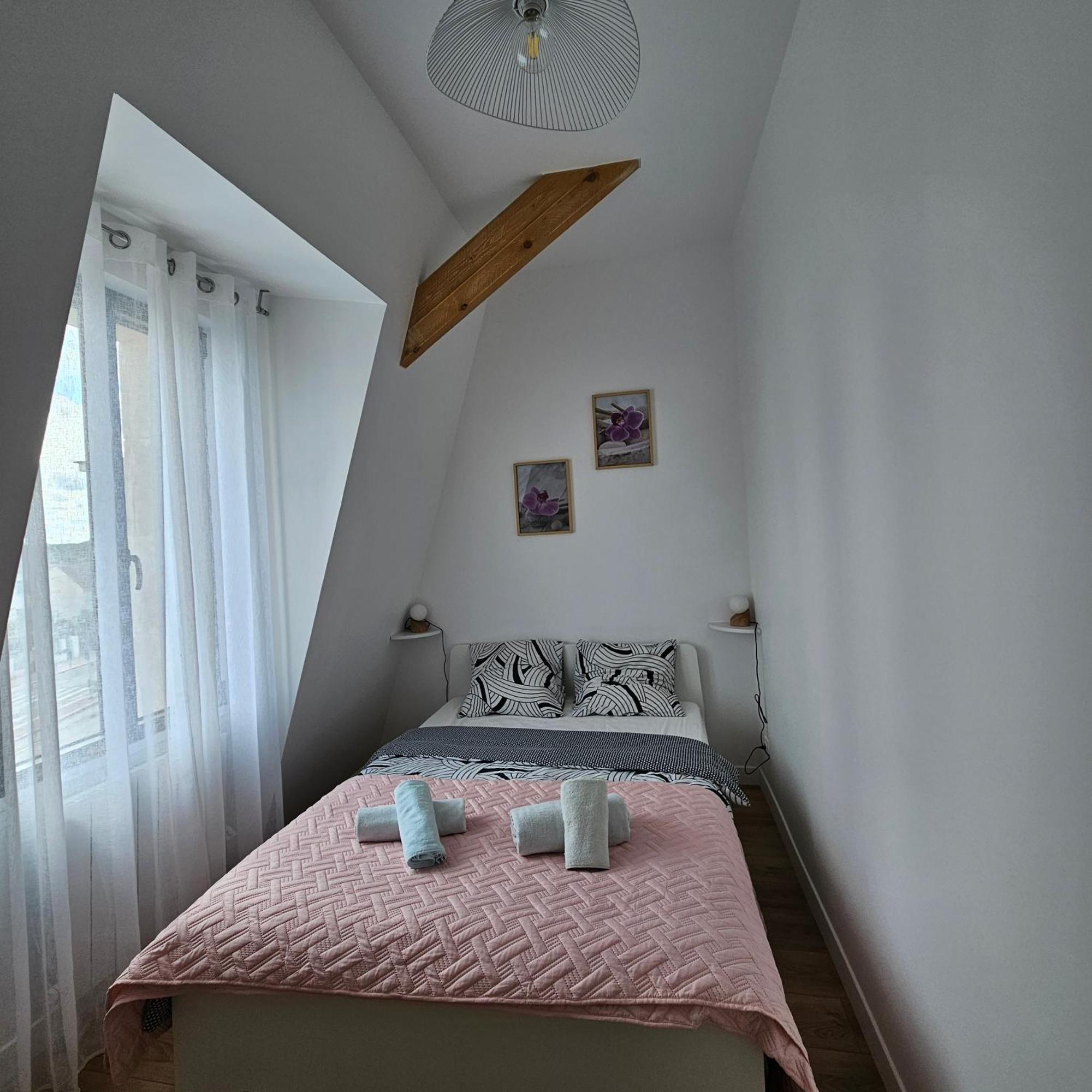 Residence Hotel Le Relais Amelie Кламар Екстериор снимка