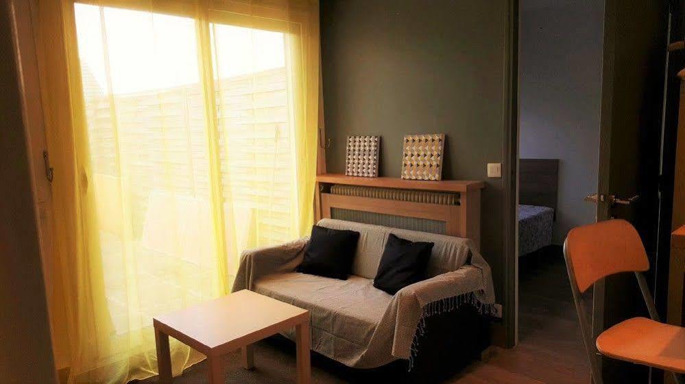 Residence Hotel Le Relais Amelie Кламар Екстериор снимка